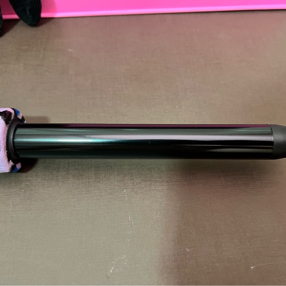 Eva NYC Downtown 19mm Tourmaline Clip-Free Curler in Purple Leopard, never used - Picture 7 of 11